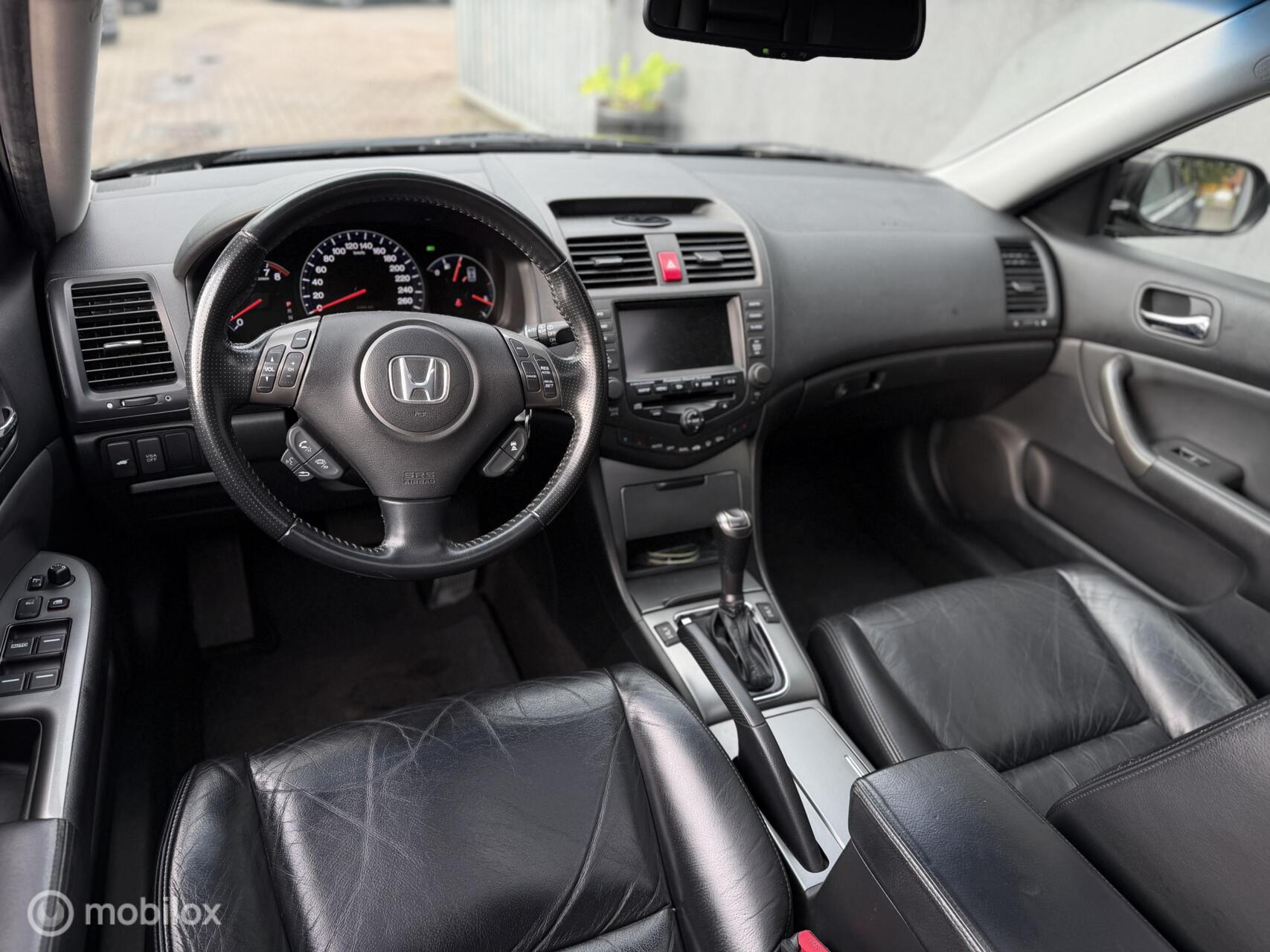 Foto van Honda Accord Tourer