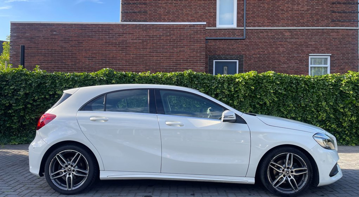Foto van Mercedes-Benz A 180