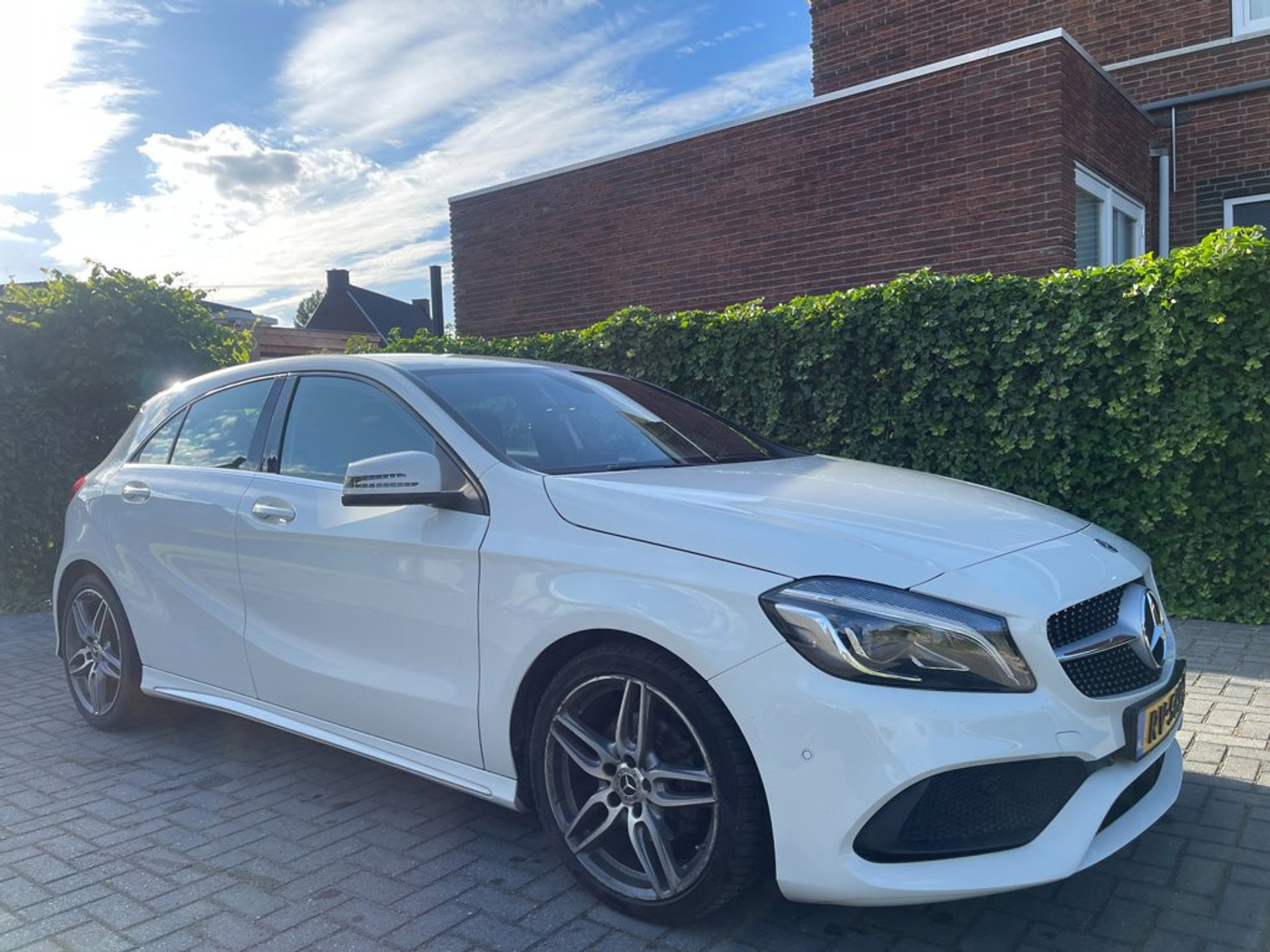 Foto van Mercedes-Benz A 180