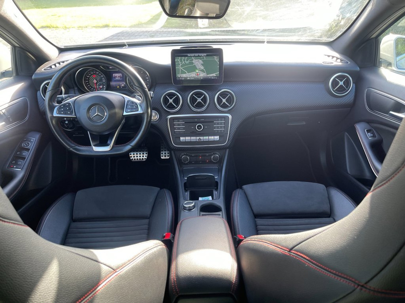 Foto van Mercedes-Benz A 180