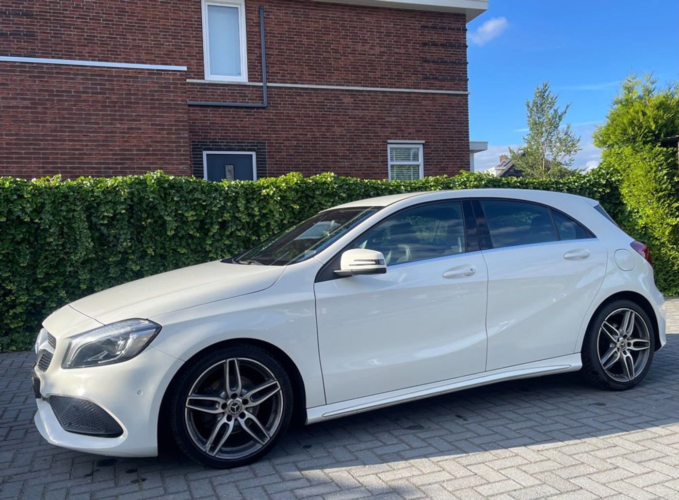 Foto van Mercedes-Benz A 180