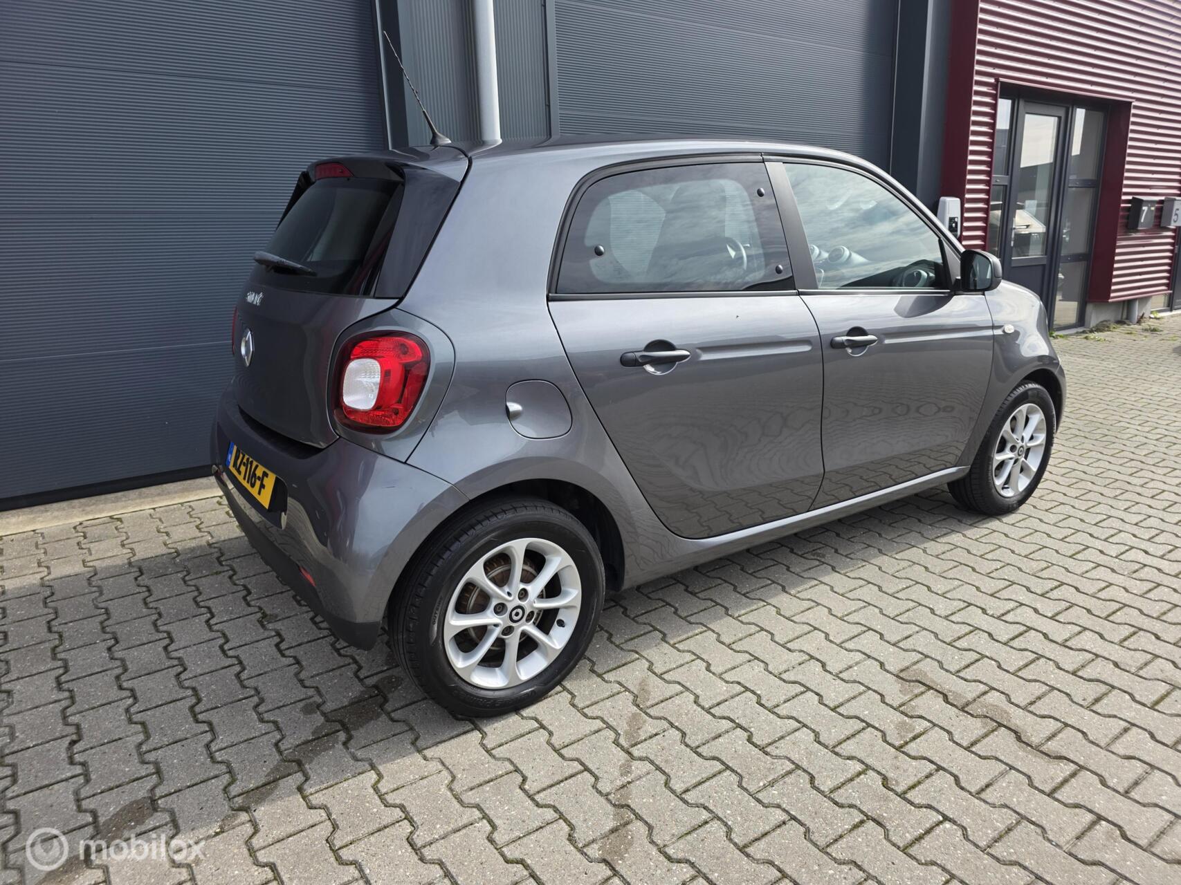 Foto van Smart Forfour