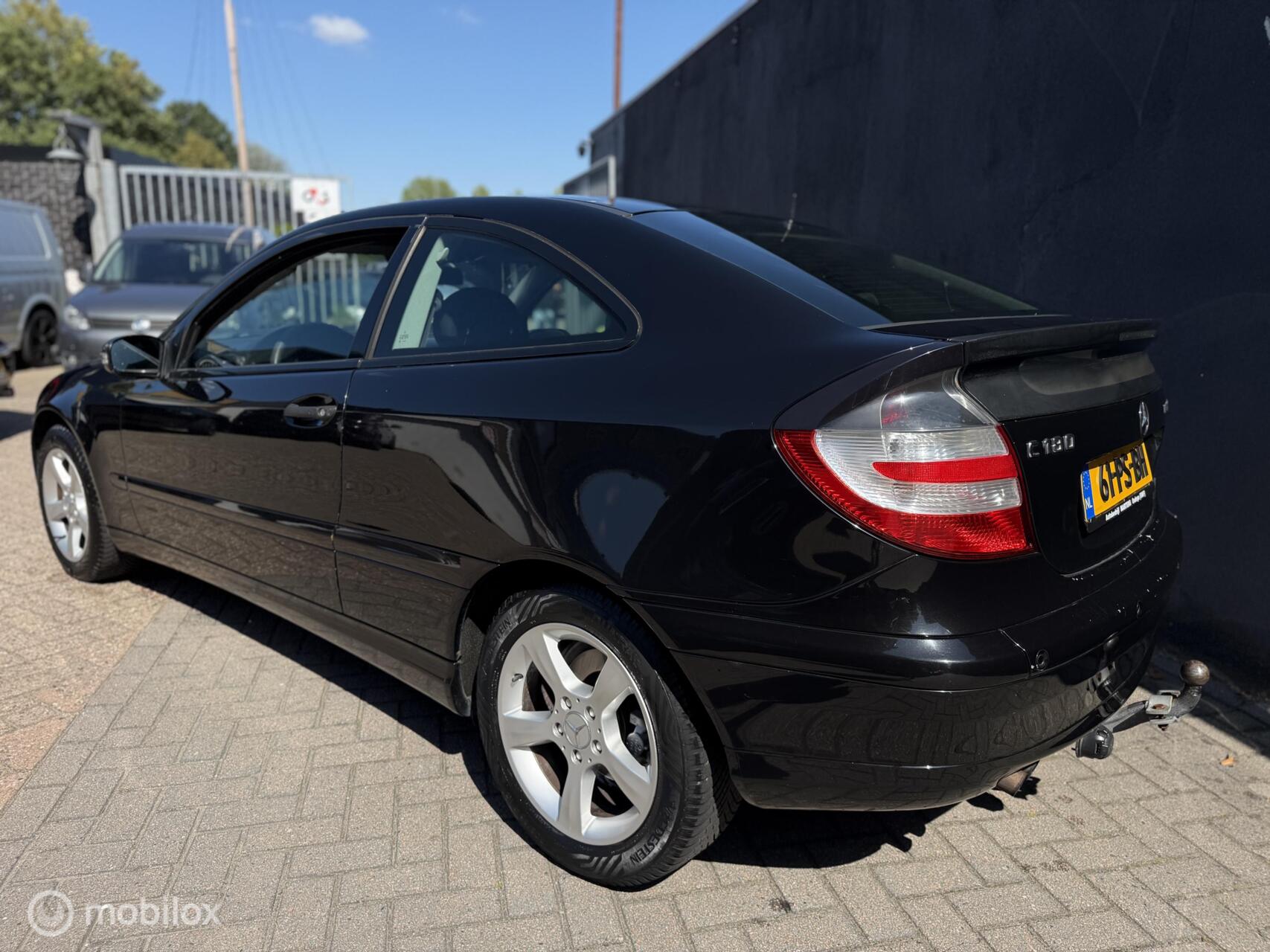 Foto van Mercedes-Benz C 180 Kompressor