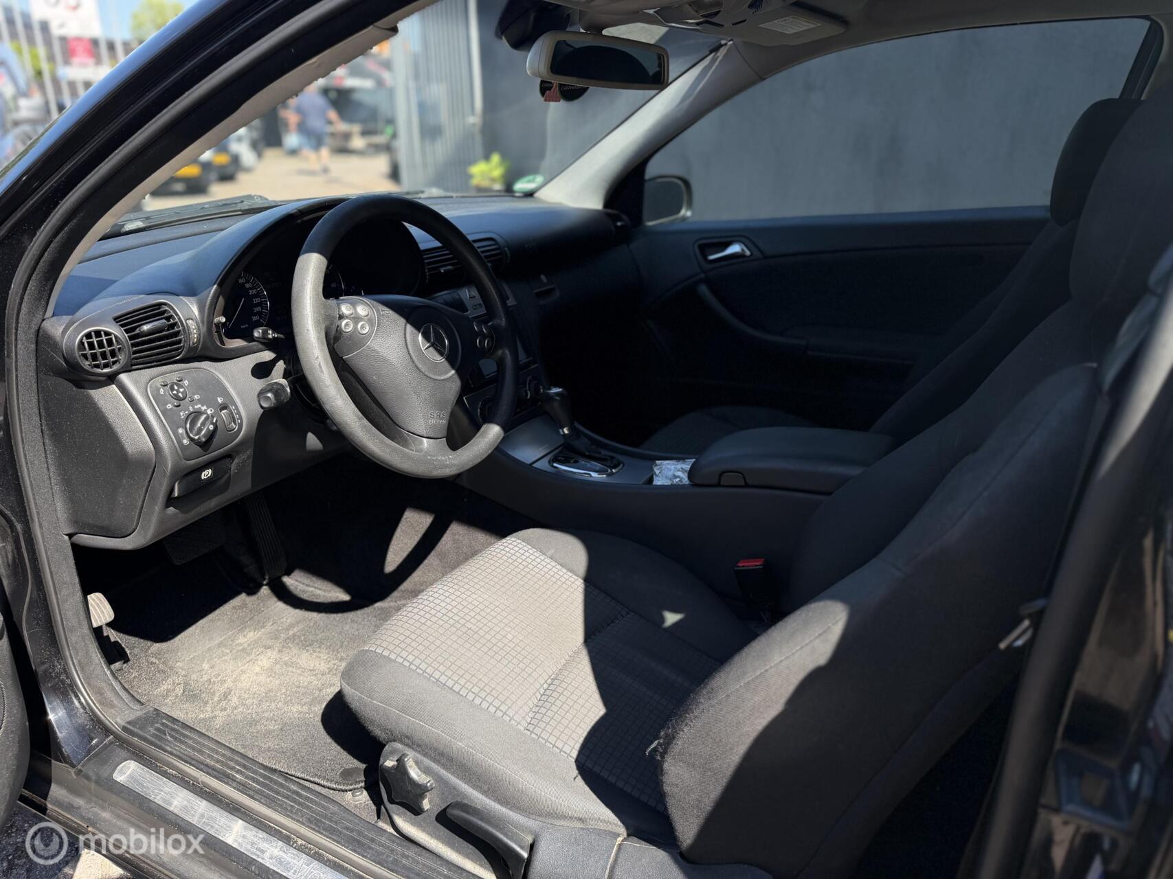 Foto van Mercedes-Benz C 180 Kompressor
