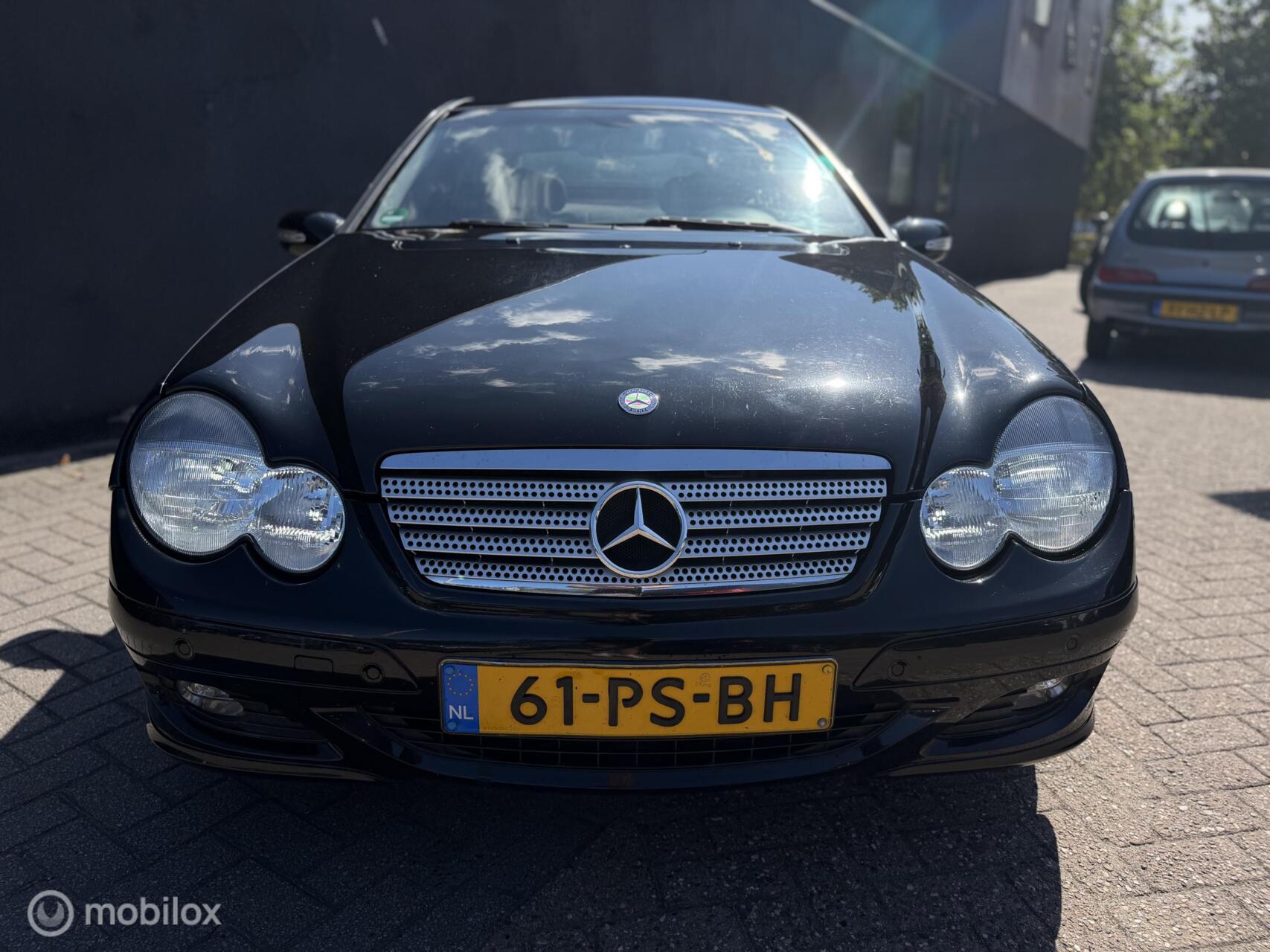 Foto van Mercedes-Benz C 180 Kompressor
