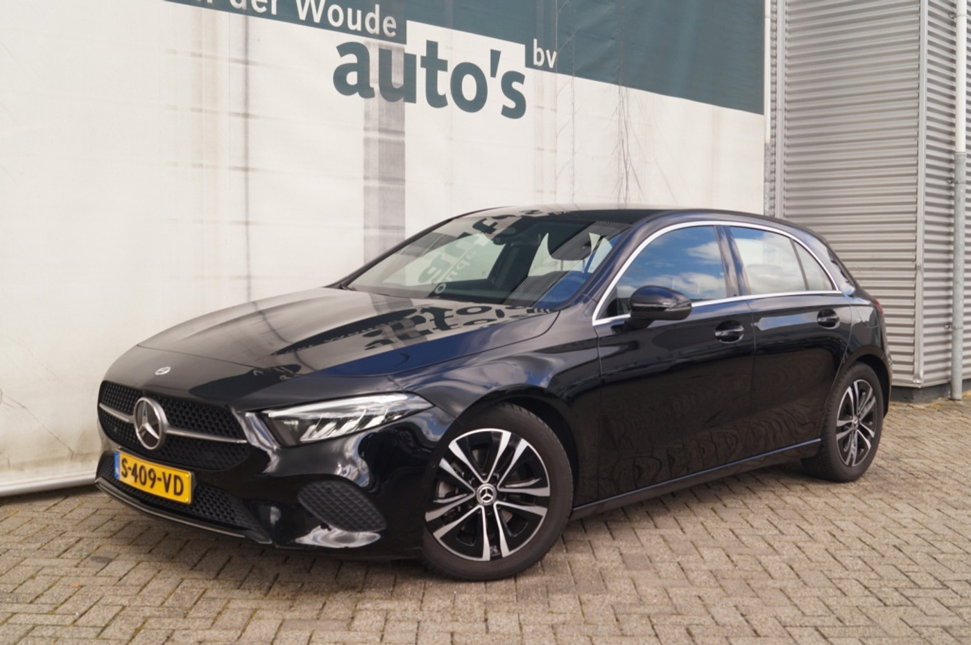 Foto van Mercedes-Benz A 180
