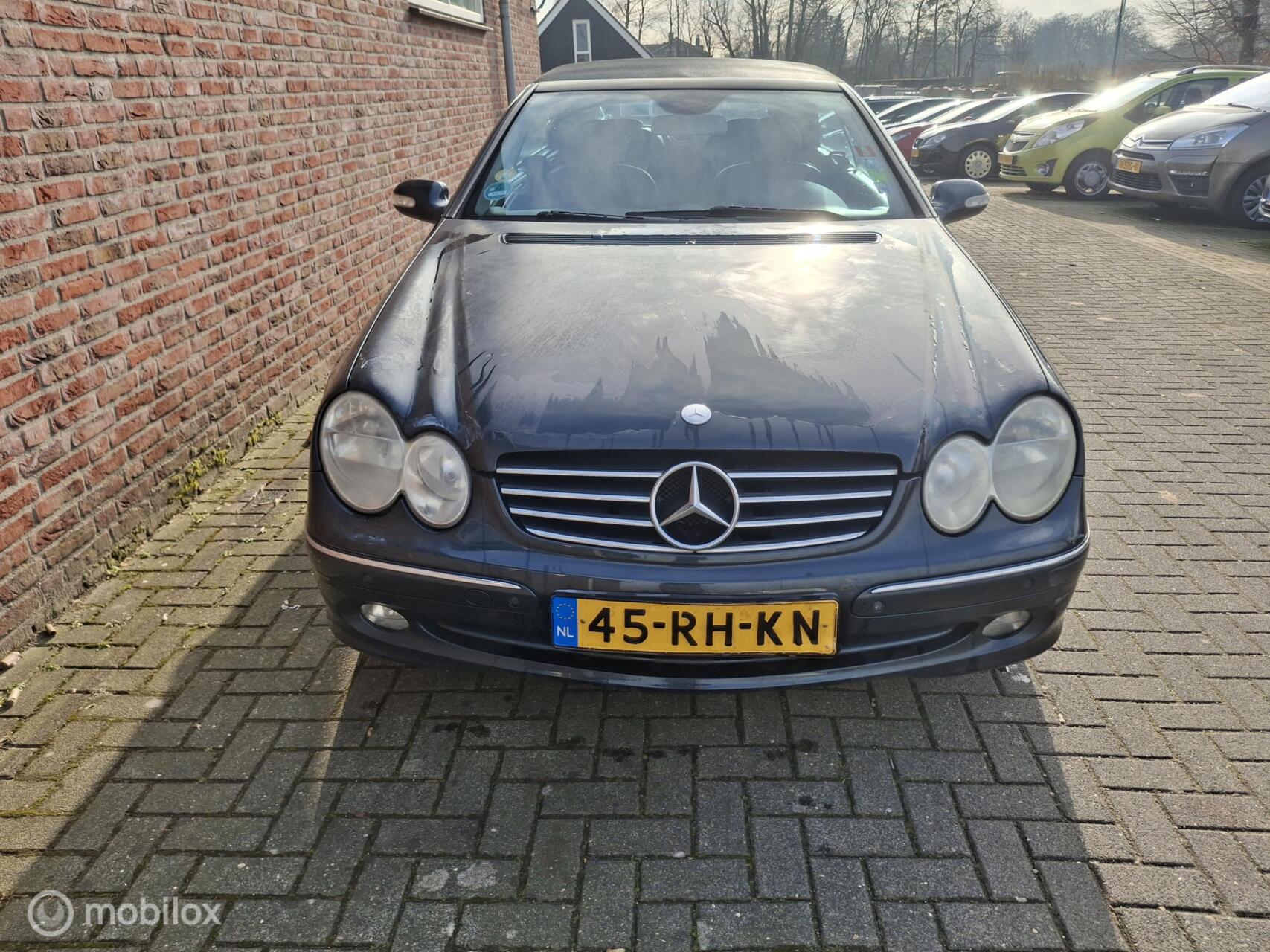 Foto van Mercedes-Benz CLK 200 Kompressor
