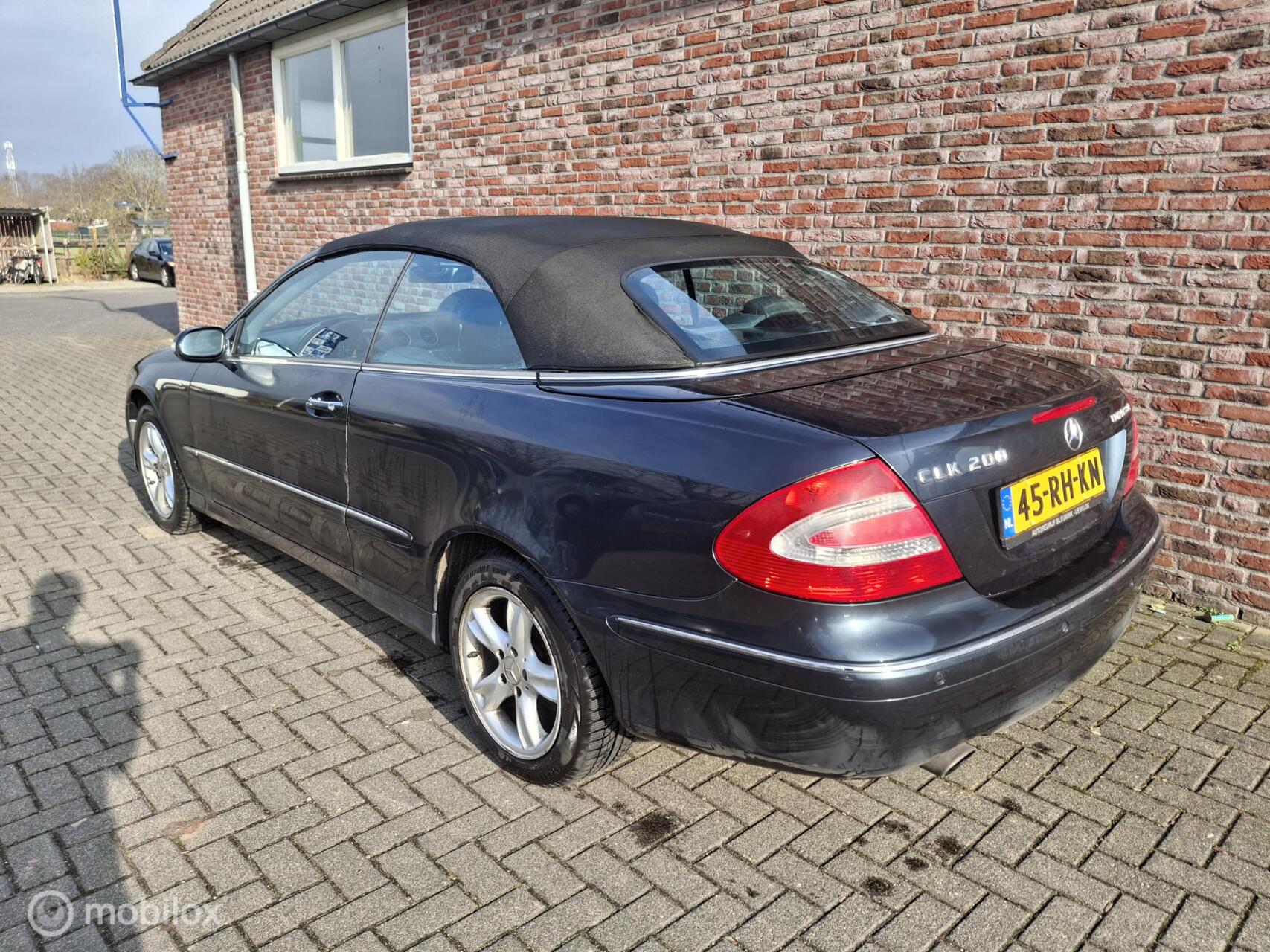 Foto van Mercedes-Benz CLK 200 Kompressor