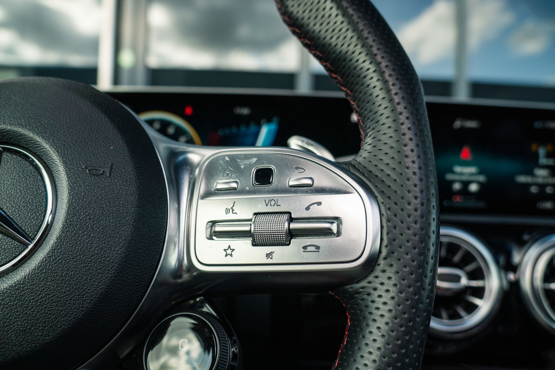 Foto van Mercedes-Benz AMG A 35
