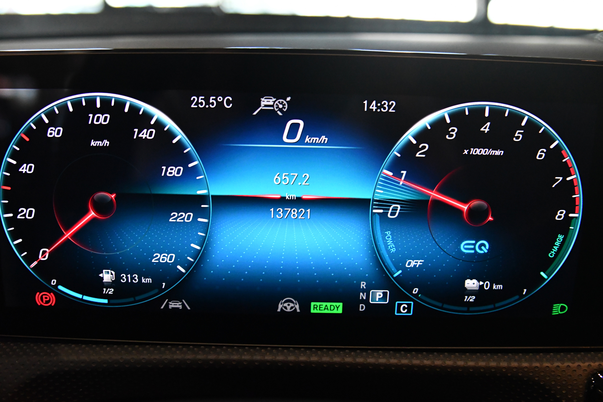 Foto van Mercedes-Benz A 250 E