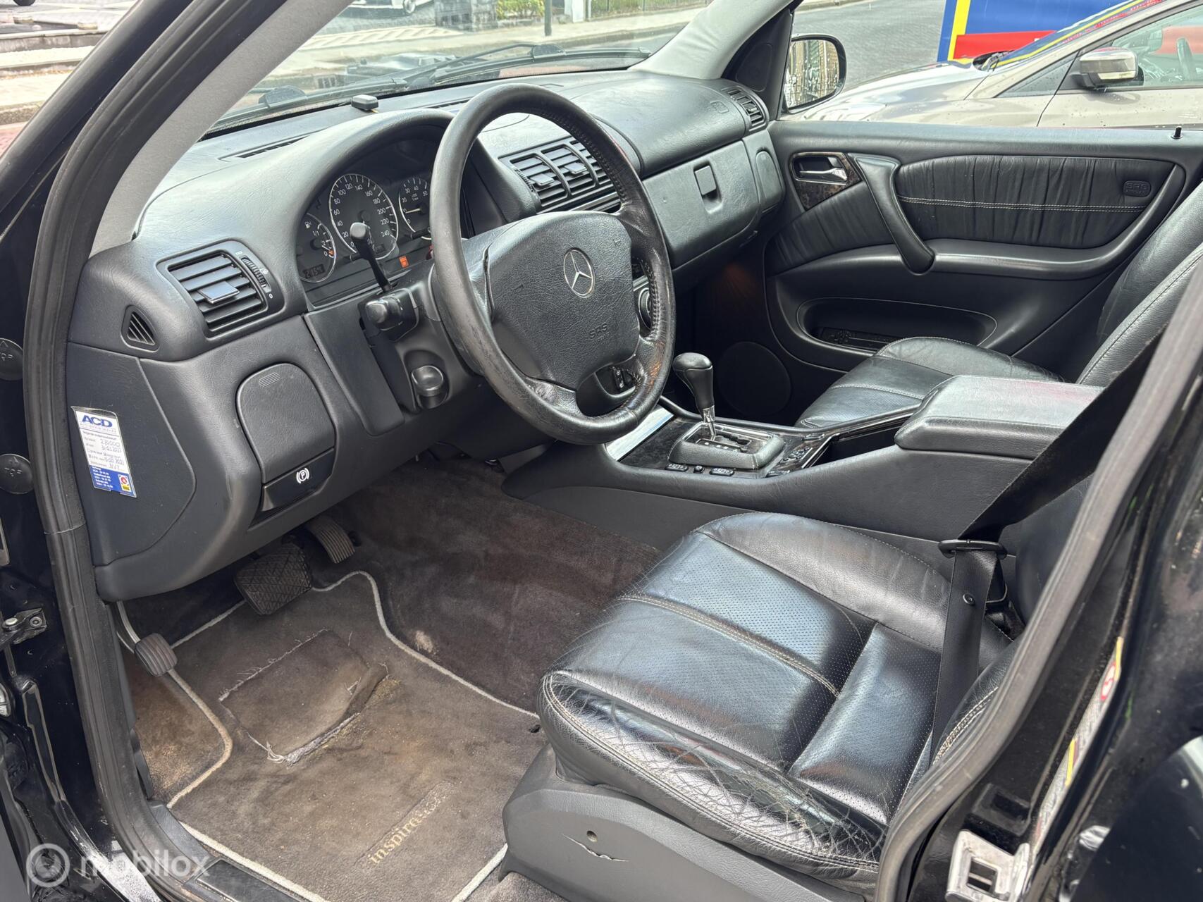 Foto van Mercedes-Benz ML 350