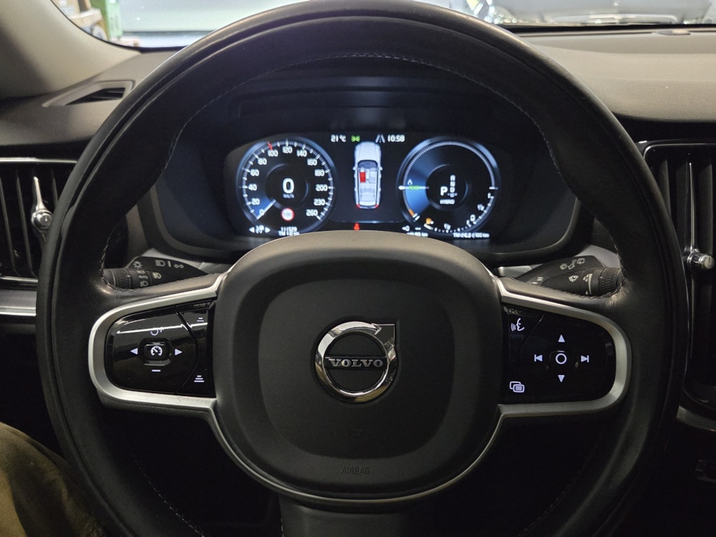 Foto van Volvo V60 T6 Twin Engine