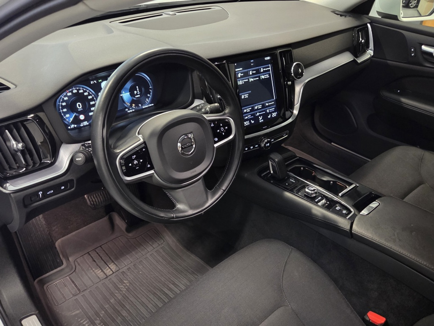 Foto van Volvo V60 T6 Twin Engine
