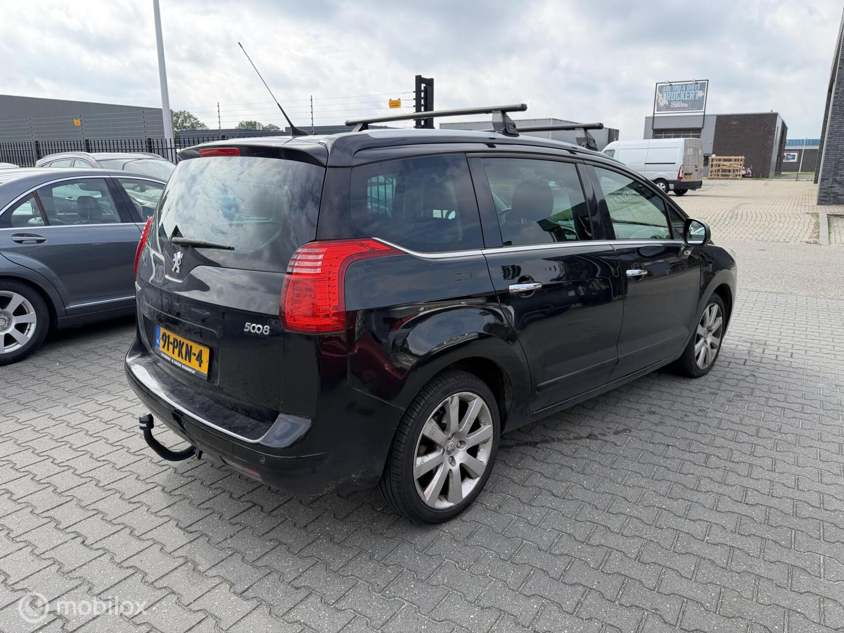Foto van Peugeot 5008