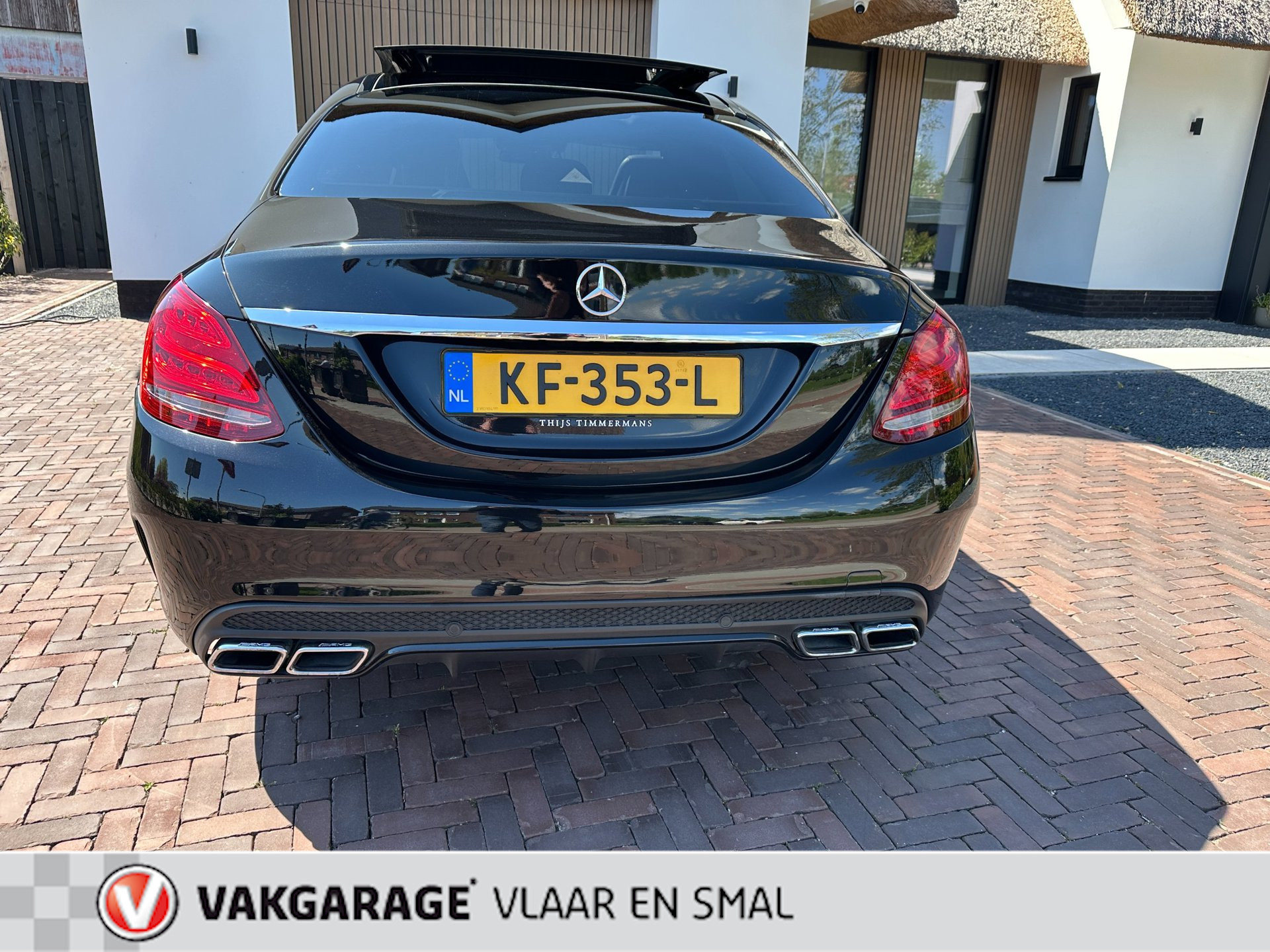 Foto van Mercedes-Benz AMG C 63