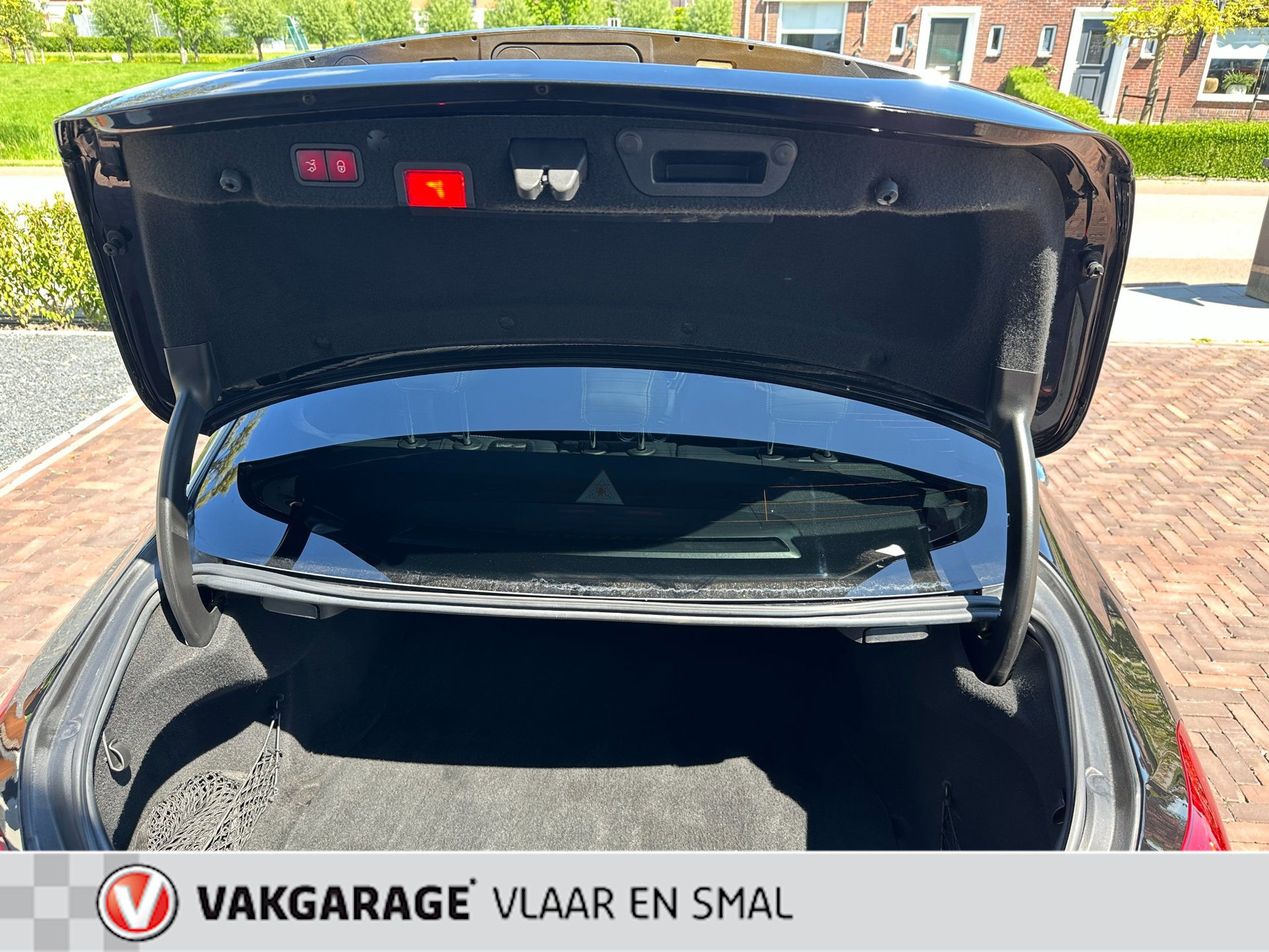 Foto van Mercedes-Benz AMG C 63