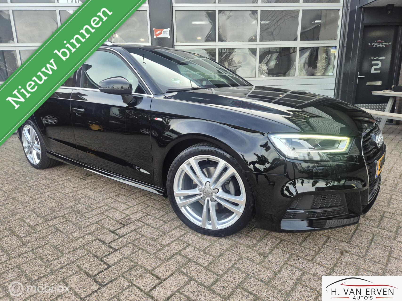 Audi A3 Sportback 1.5 TFSI DUBBEL S-LINE DSG 18" DSG NAP 2018 - voorkant