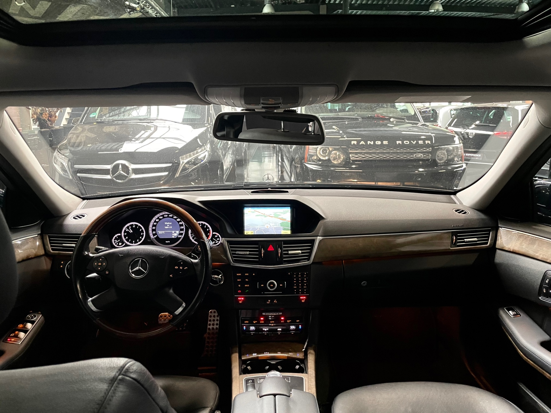 Foto van Mercedes-Benz E 350 Cgi