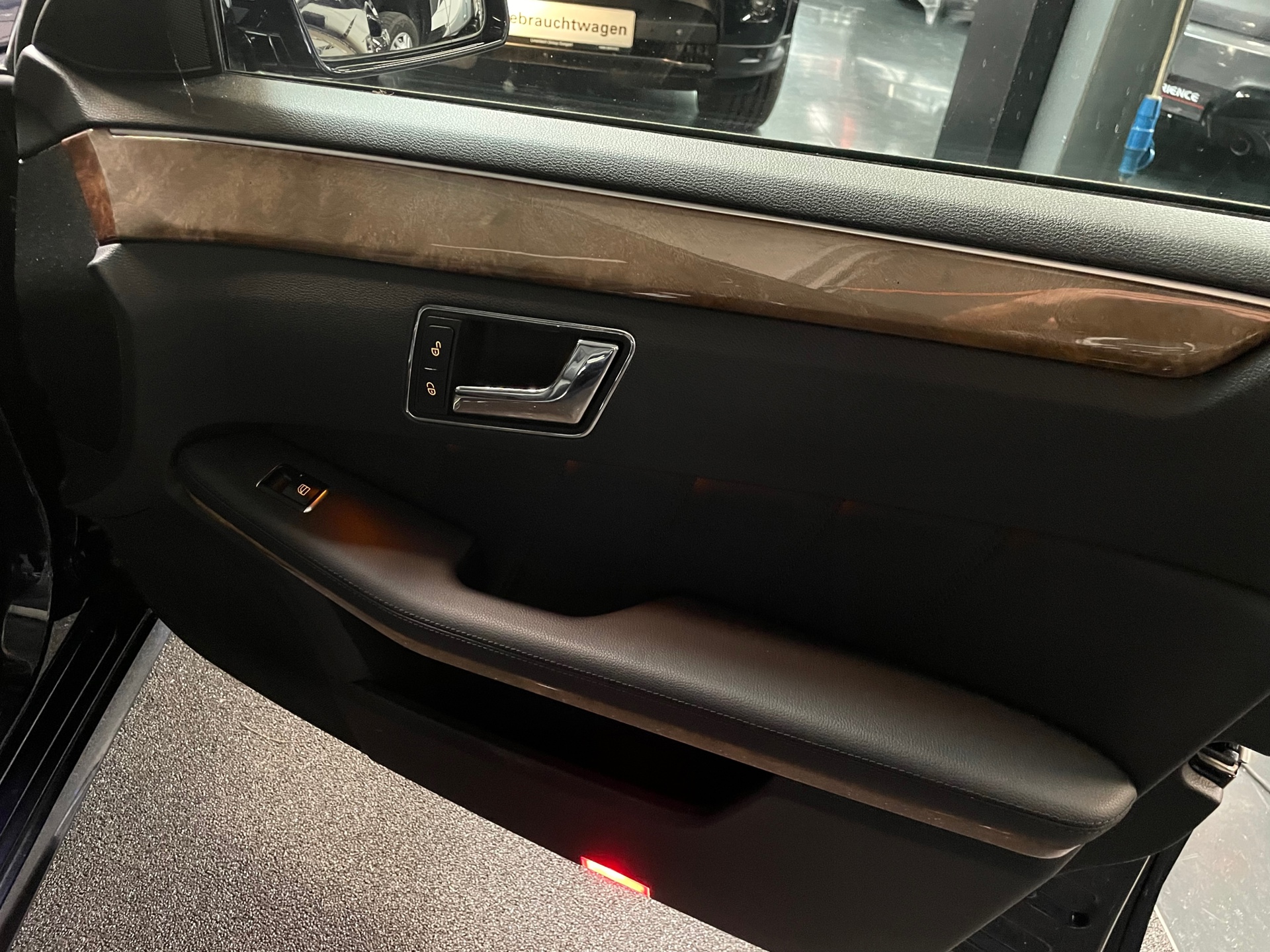 Foto van Mercedes-Benz E 350 Cgi