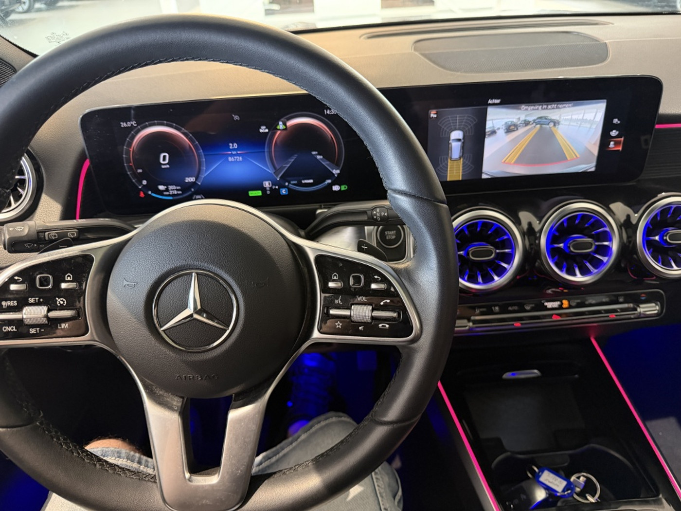 Foto van Mercedes-Benz Eqb 250