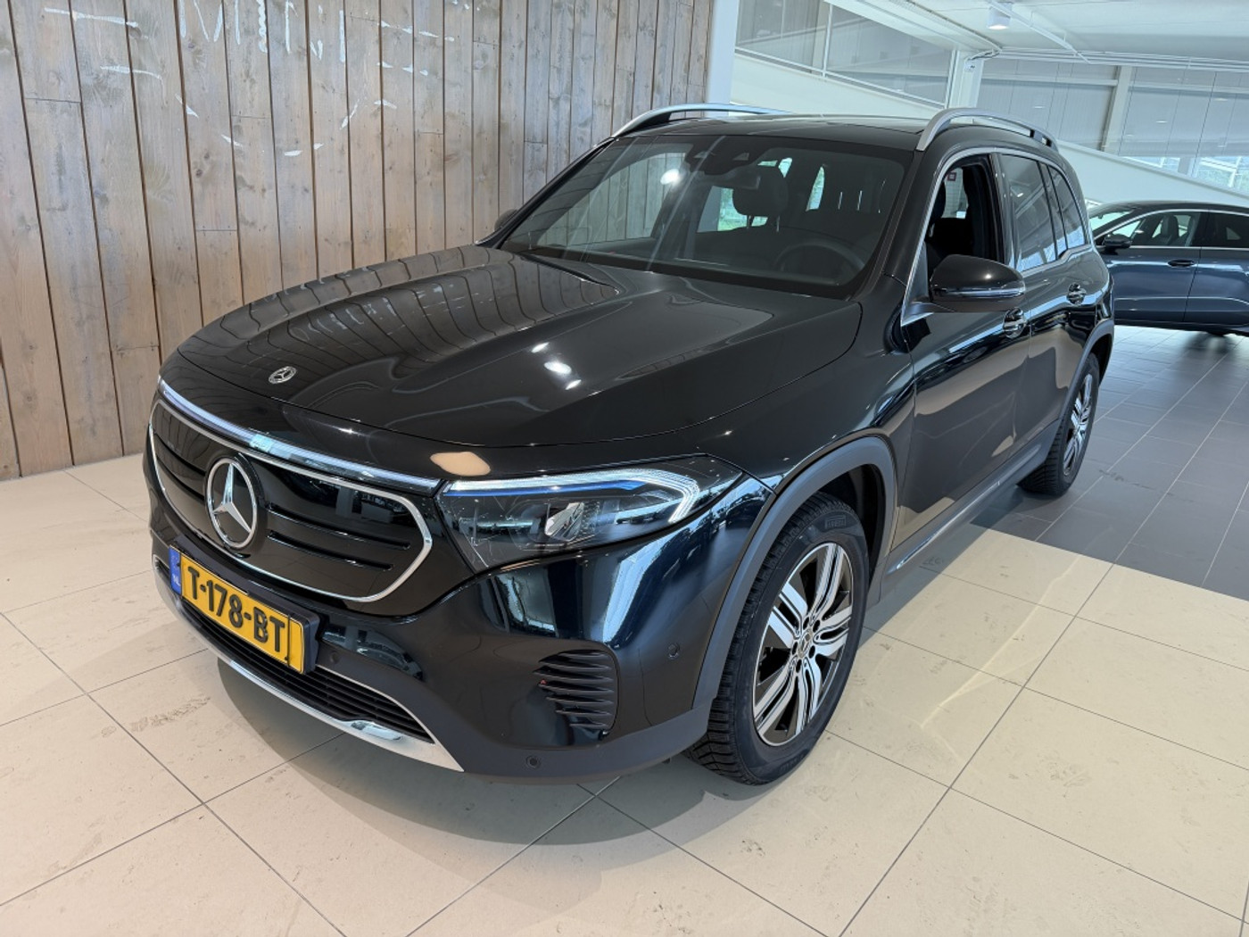 Mercedes-Benz Eqb 250 250 Luxury Line 67 kWh SOH 97,57% 2023 - voorkant