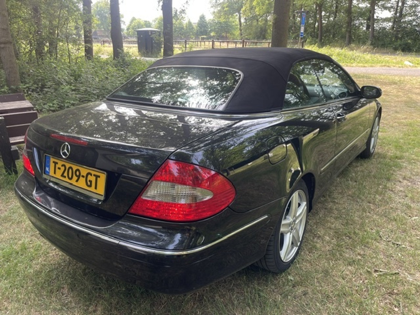 Foto van Mercedes-Benz CLK 350