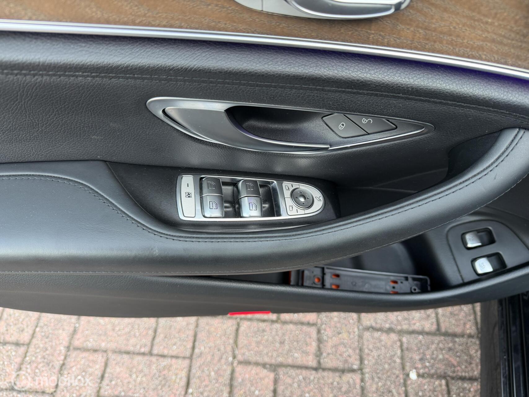 Foto van Mercedes-Benz E 400 D 4 Matic
