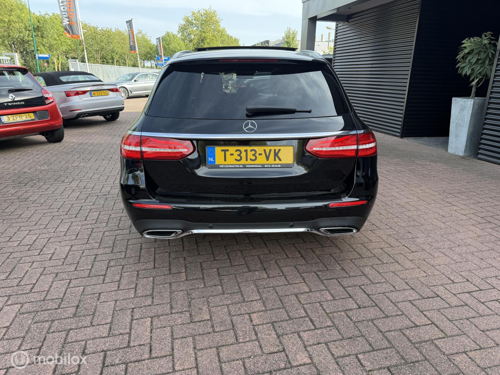 Foto van Mercedes-Benz E 400 D 4 Matic