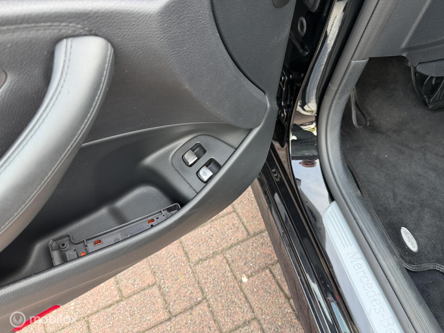 Foto van Mercedes-Benz E 400 D 4 Matic