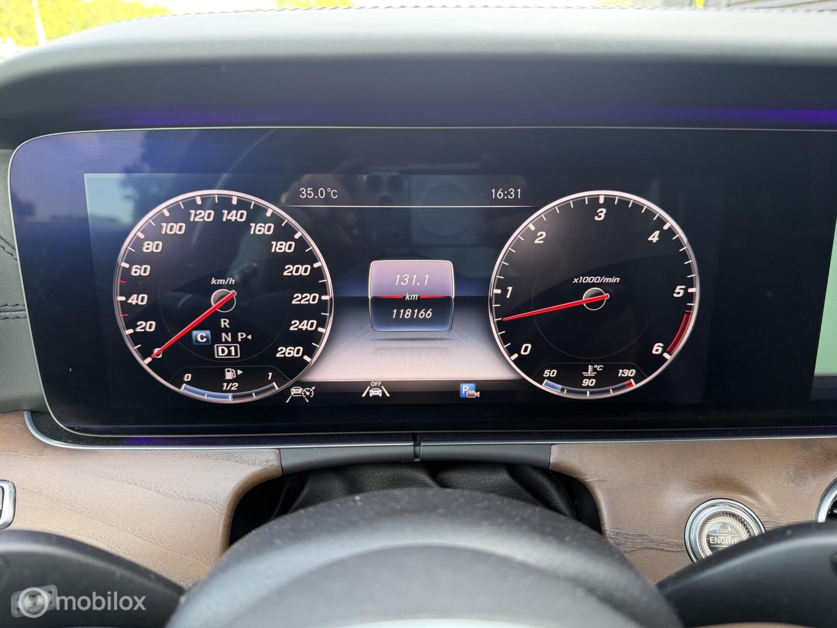 Foto van Mercedes-Benz E 400 D 4 Matic