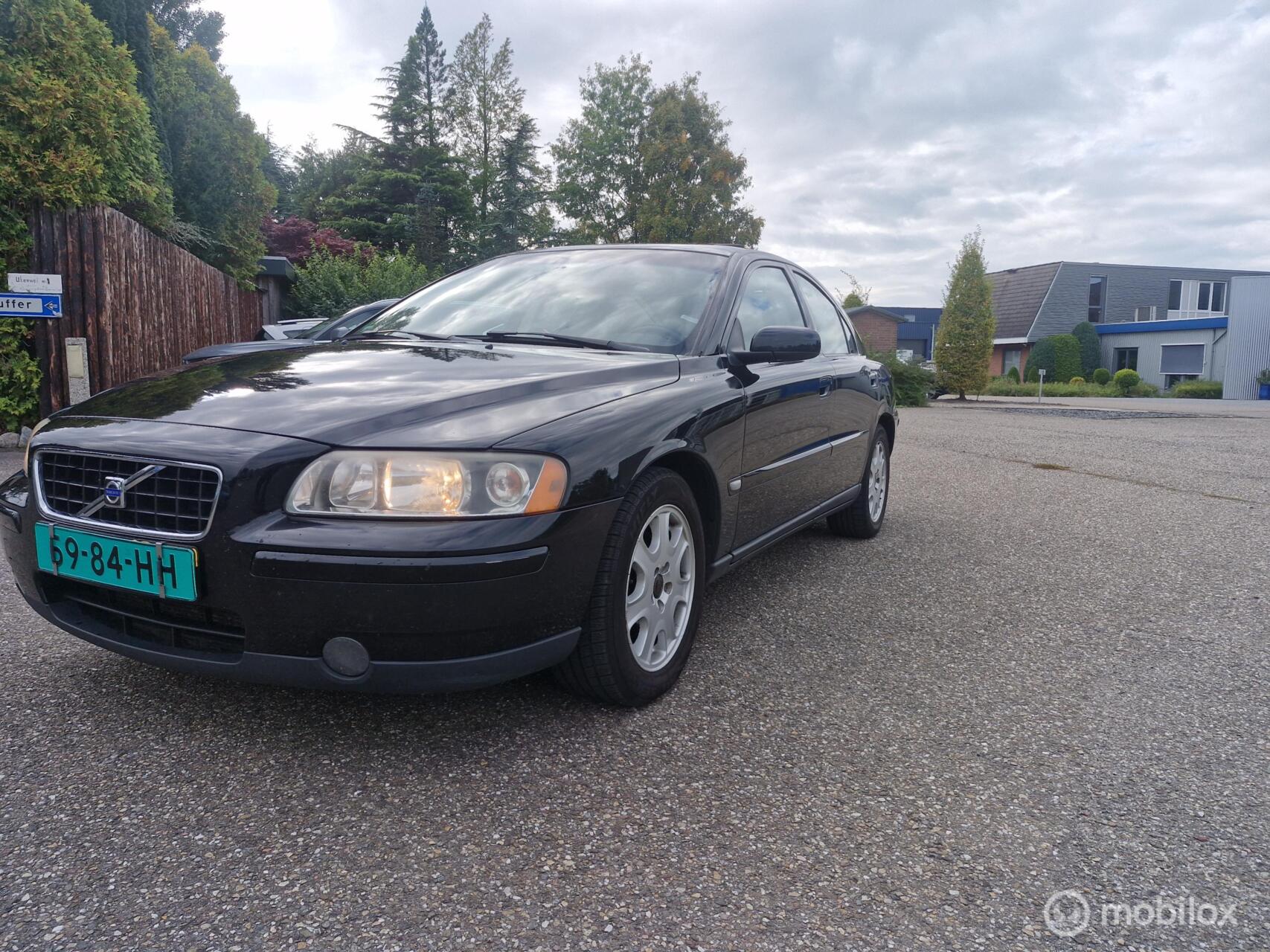 Volvo S60 2.4 Momentum 2005 - voorkant