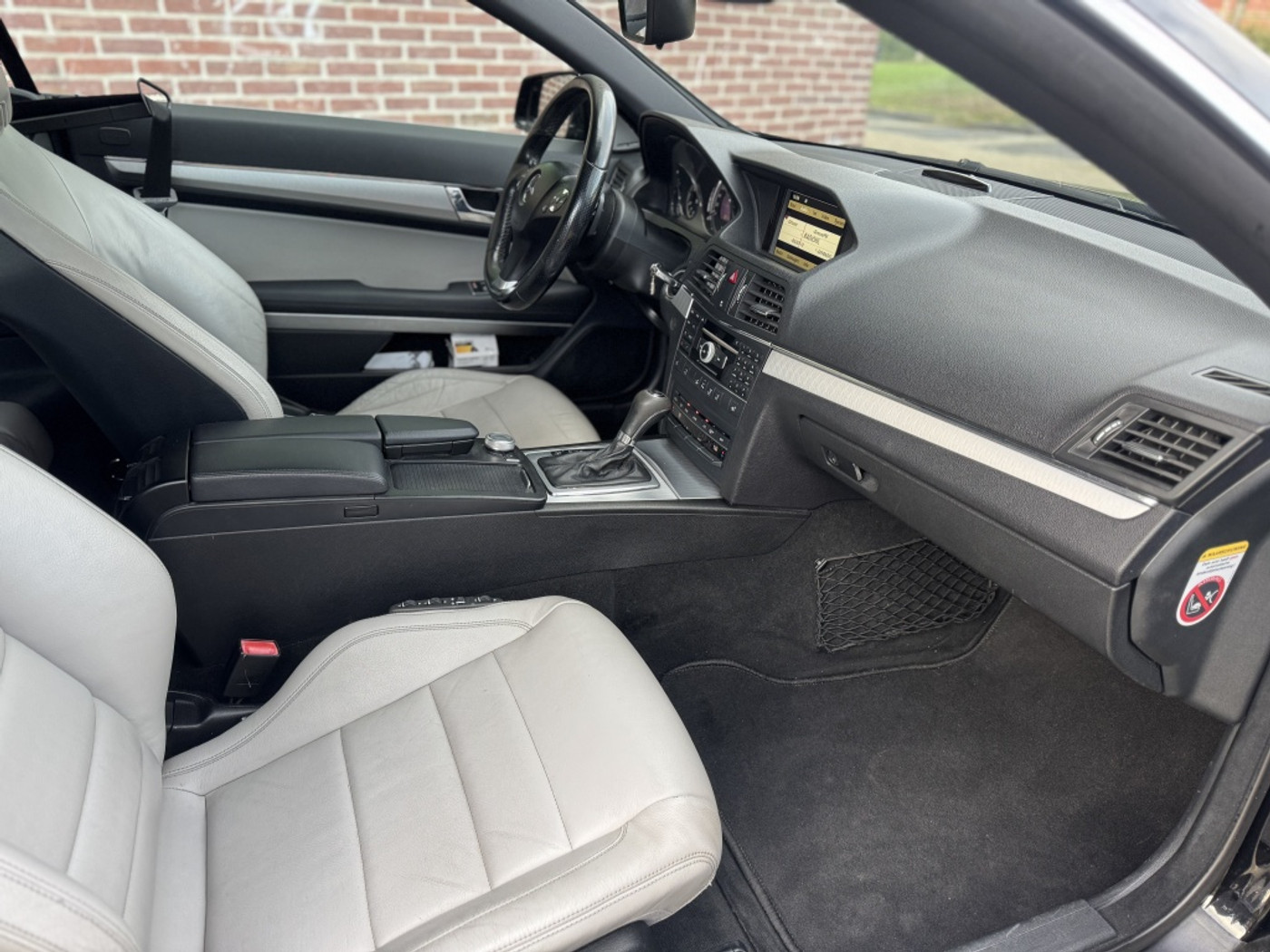 Foto van Mercedes-Benz E 220 CDI