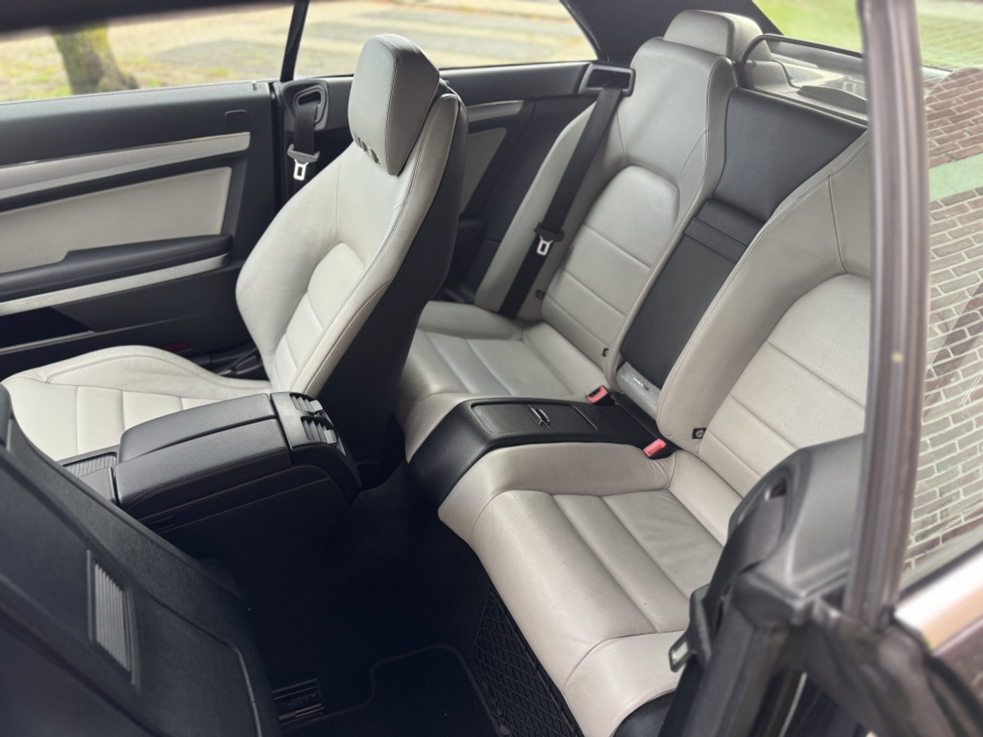 Foto van Mercedes-Benz E 220 CDI