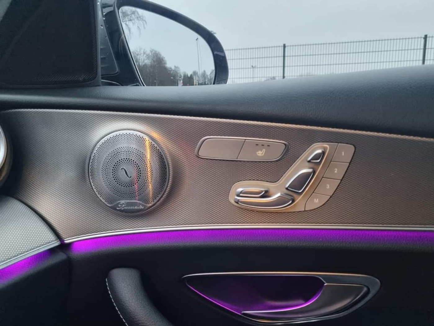 Foto van Mercedes-Benz E 250