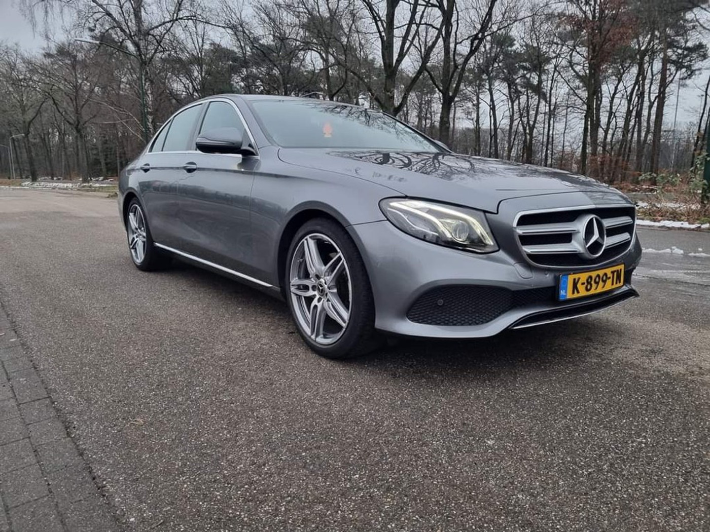Foto van Mercedes-Benz E 250