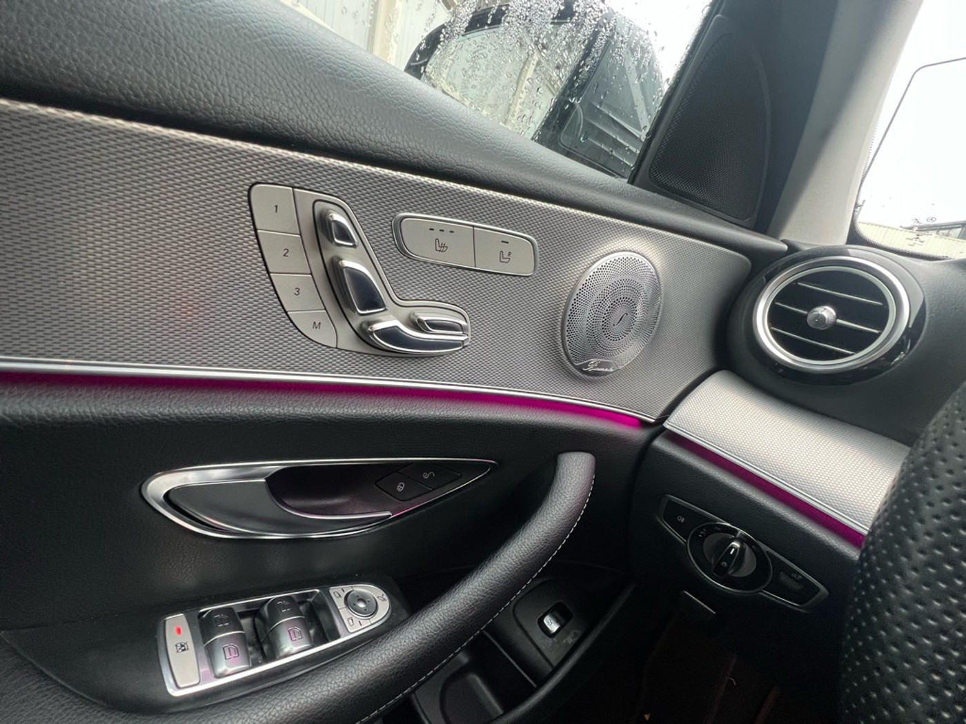 Foto van Mercedes-Benz E 250