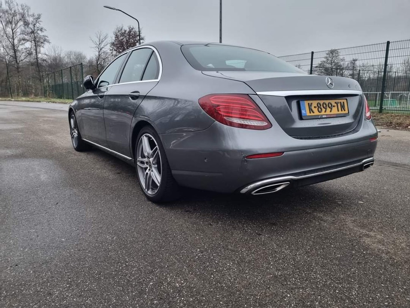 Foto van Mercedes-Benz E 250