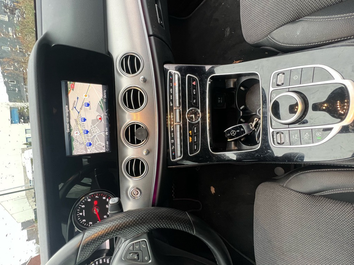 Foto van Mercedes-Benz E 250