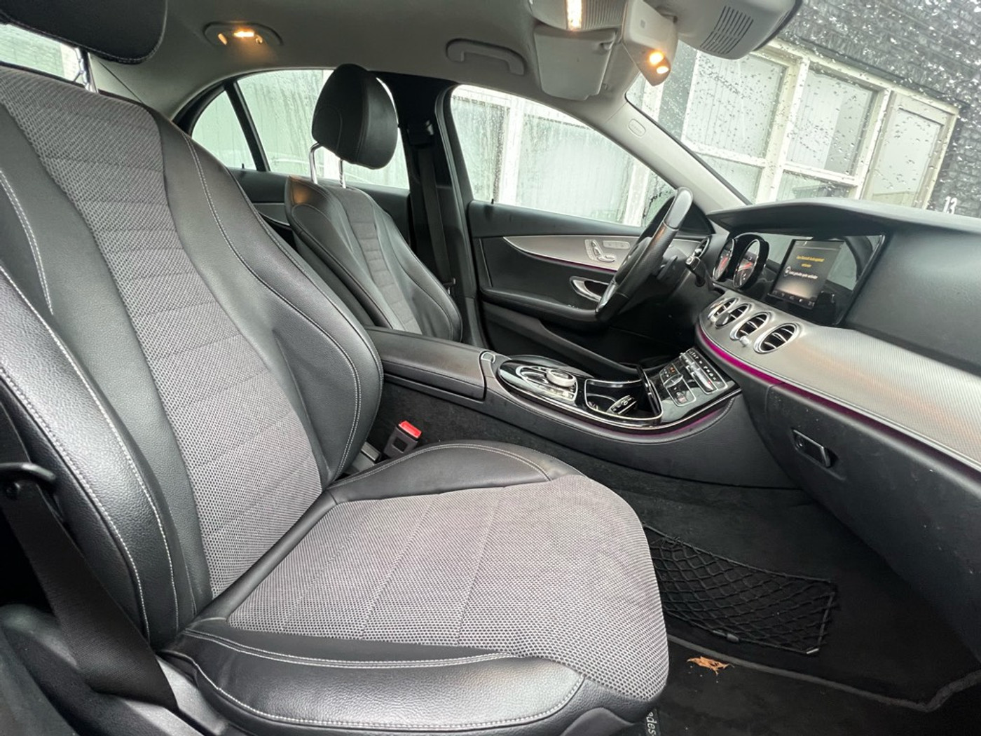 Foto van Mercedes-Benz E 250