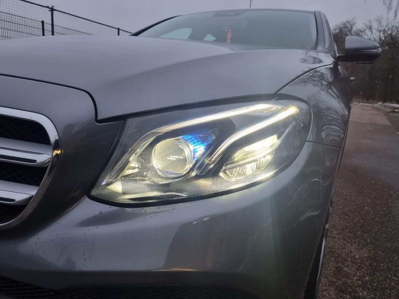 Foto van Mercedes-Benz E 250