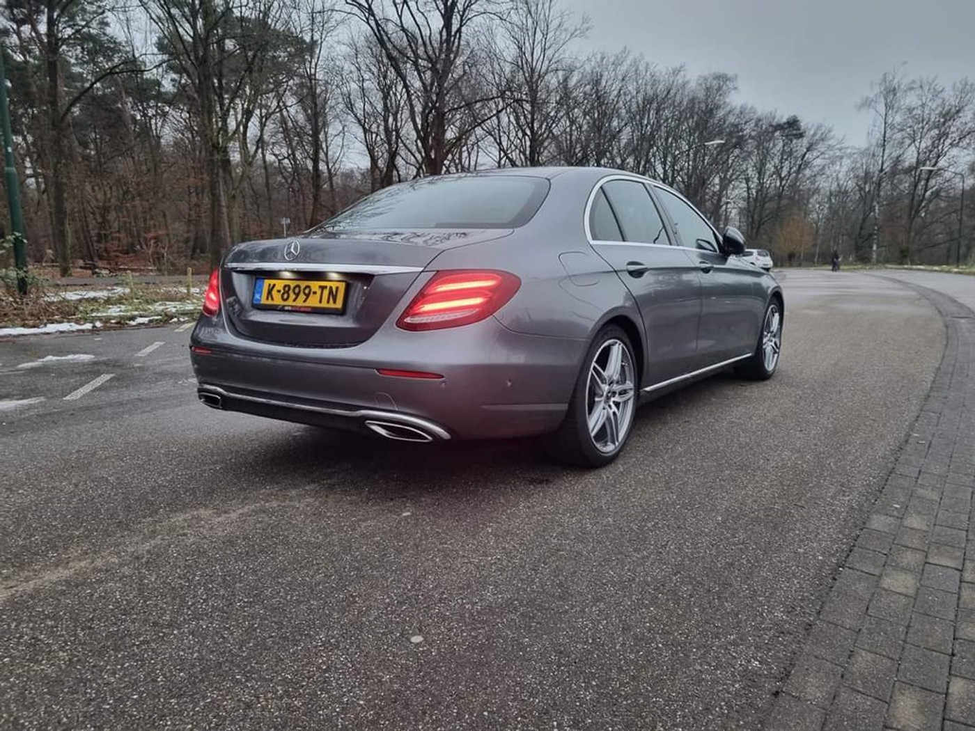 Foto van Mercedes-Benz E 250