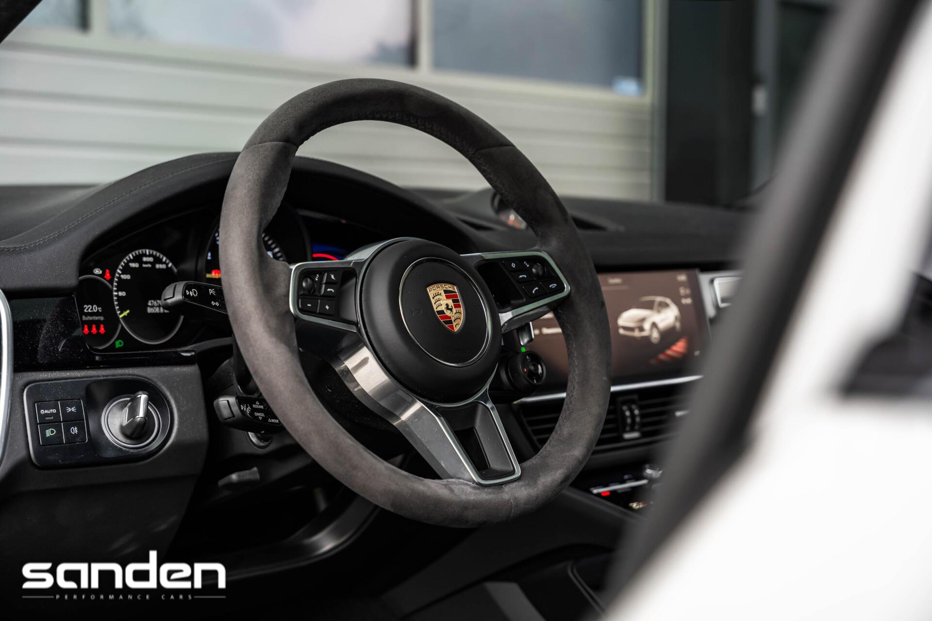 Foto van Porsche Cayenne E-hybrid