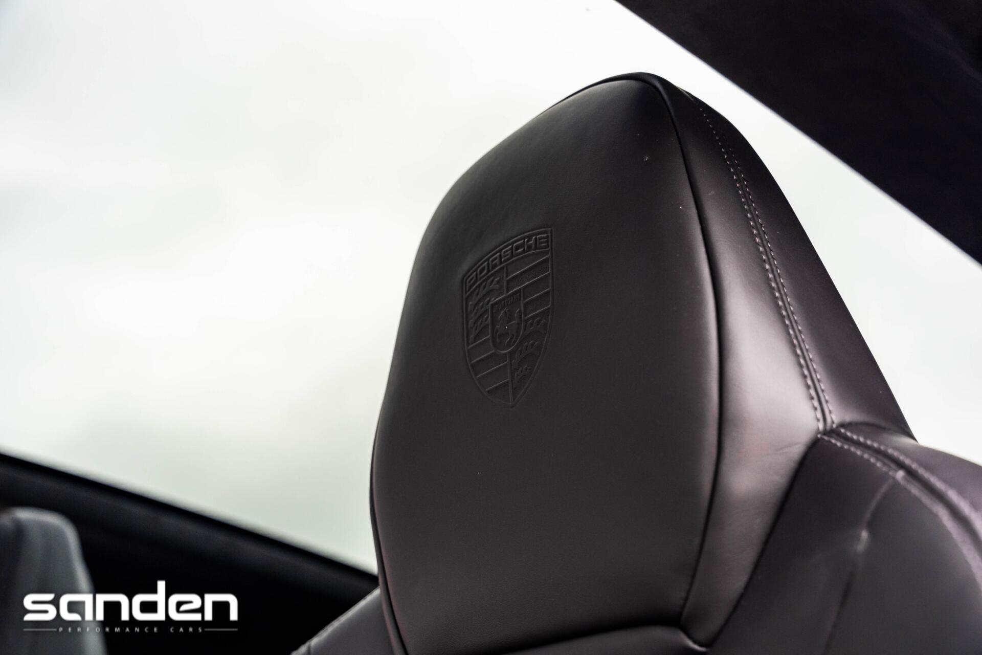Foto van Porsche Cayenne E-hybrid
