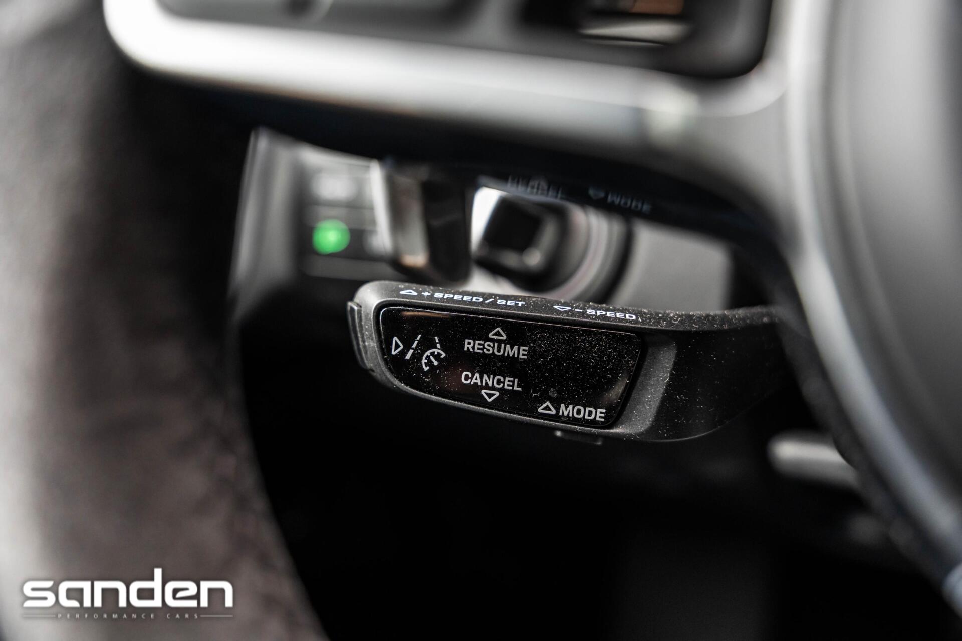 Foto van Porsche Cayenne E-hybrid