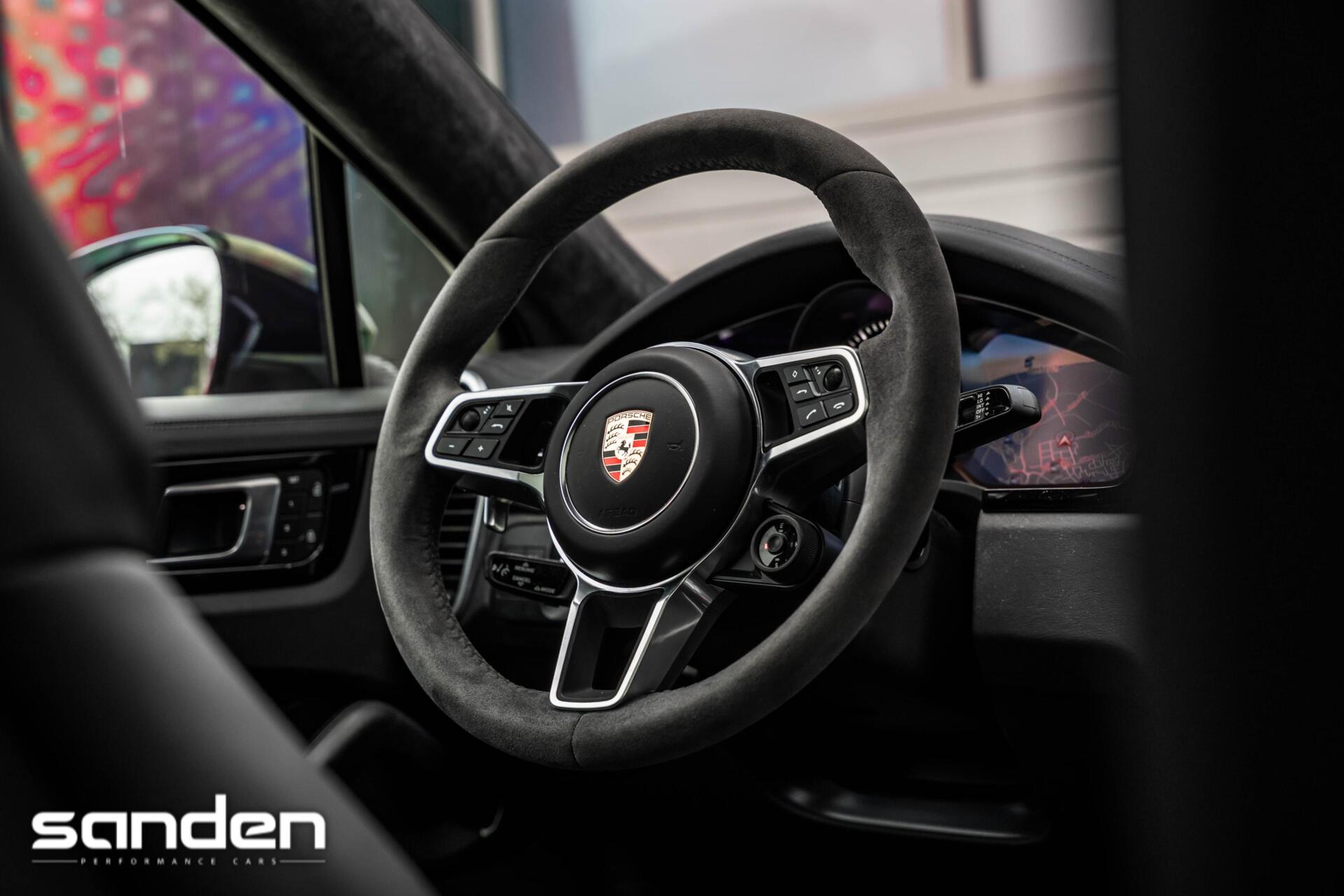 Foto van Porsche Cayenne E-hybrid