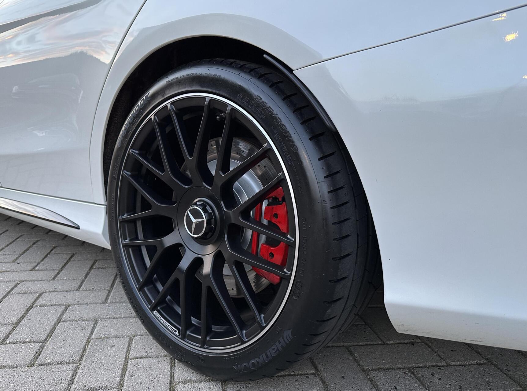 Foto van Mercedes-Benz AMG C 63 S