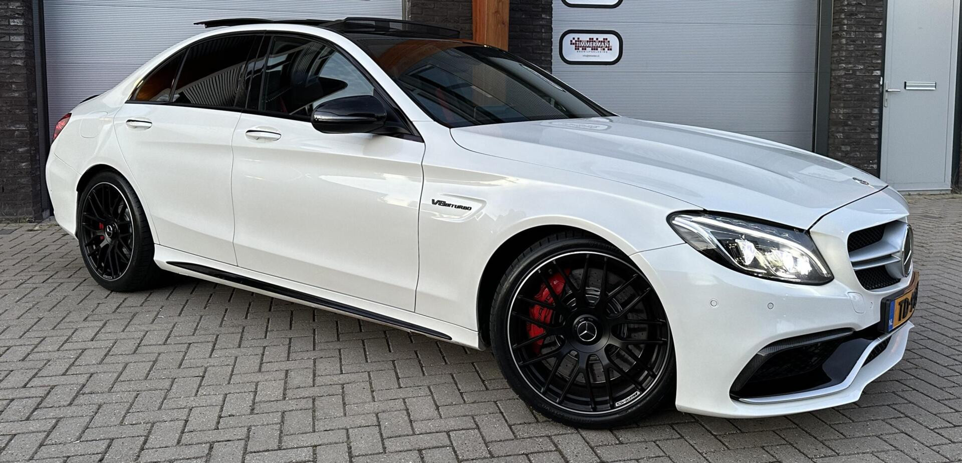 Foto van Mercedes-Benz AMG C 63 S