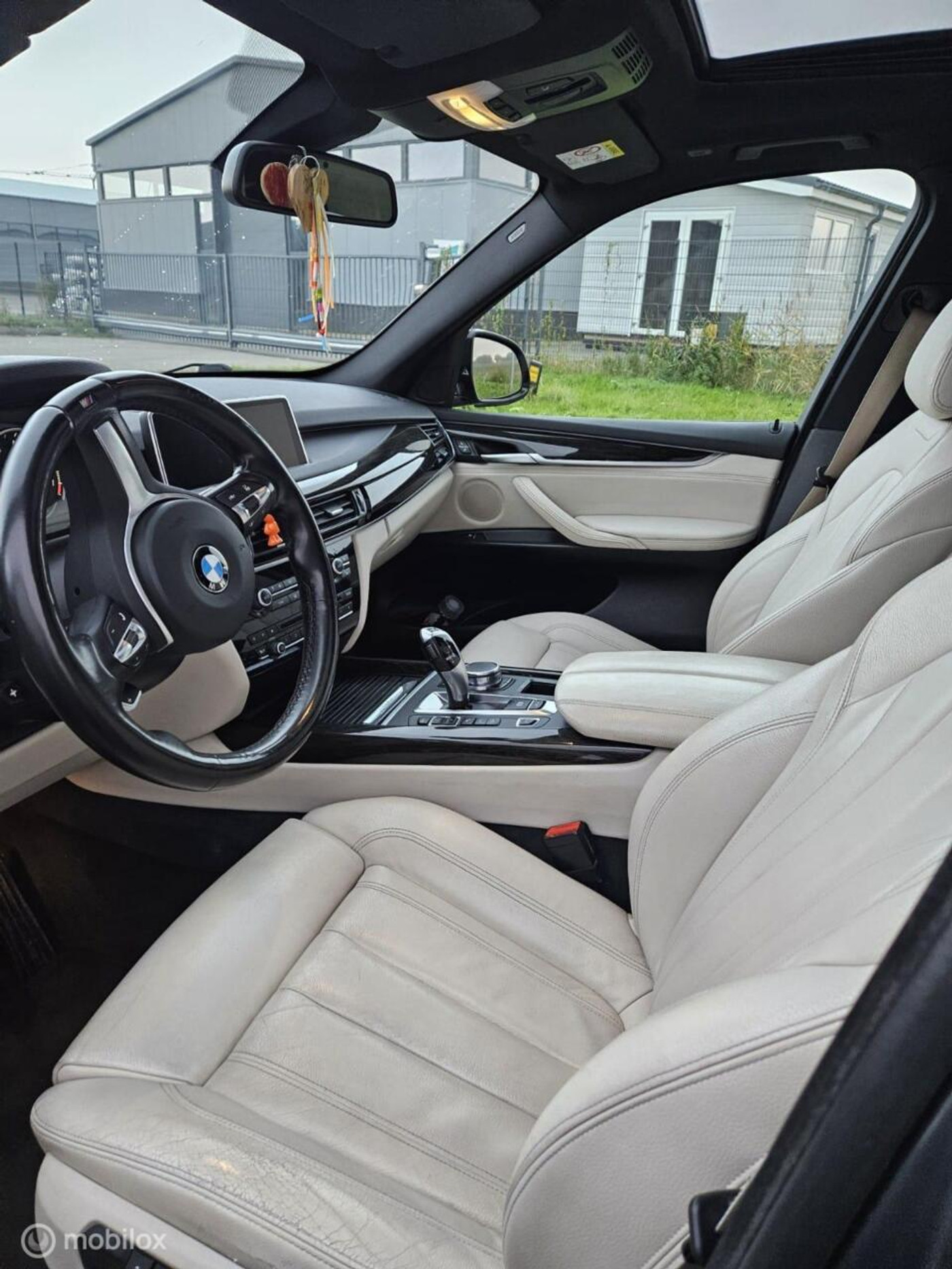 Foto van BMW X5 Xdrive40e