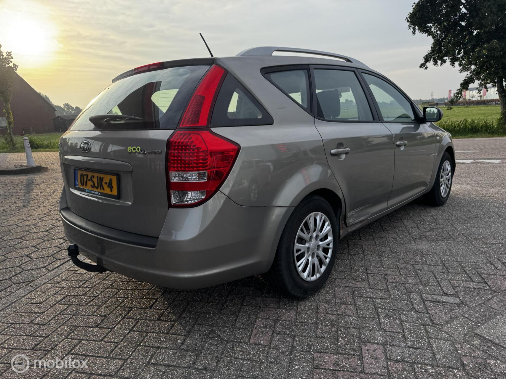 Foto van Kia Cee D