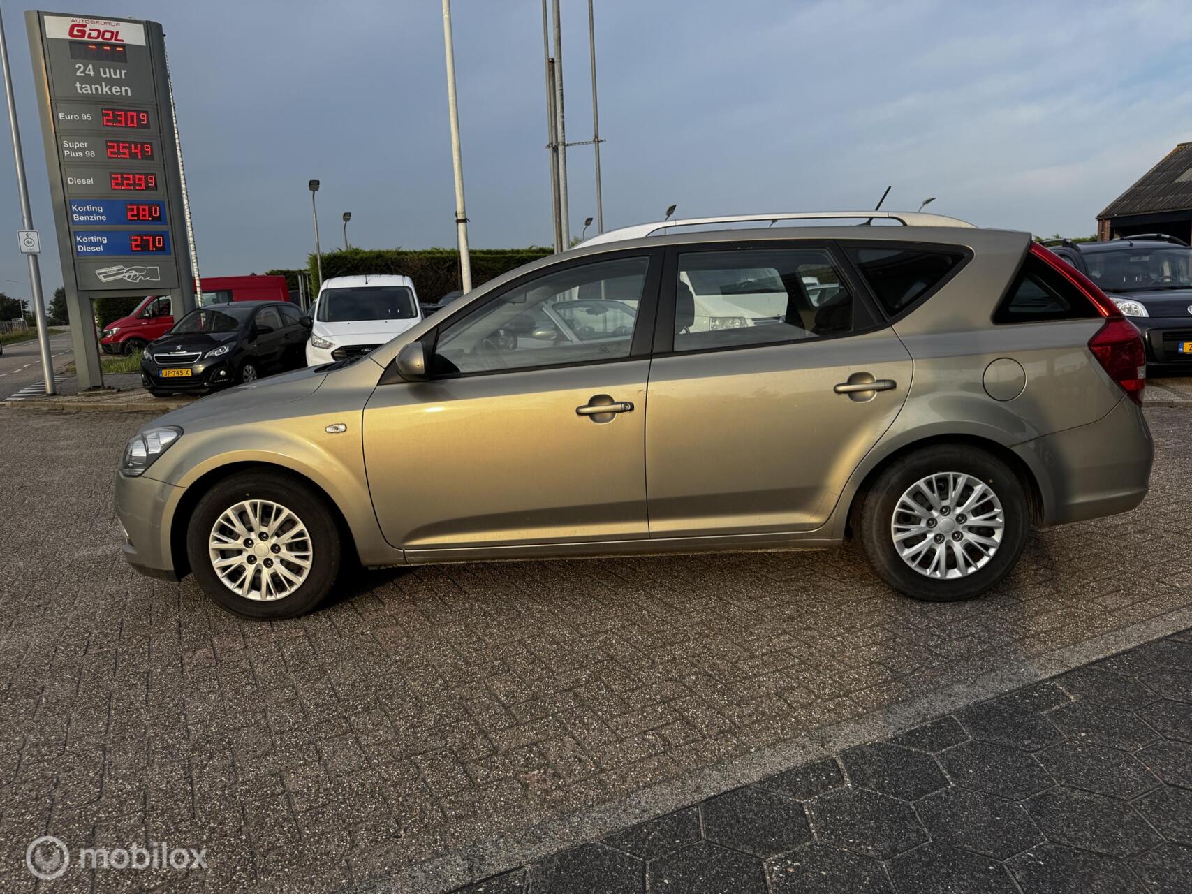 Foto van Kia Cee D